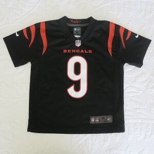 Youth Cincinnati Bengals Joe Burrow Nike Black Game Jersey Size M (5/6)